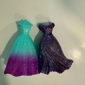 Polly pocket magic clip dresses Elsa and rapunzel